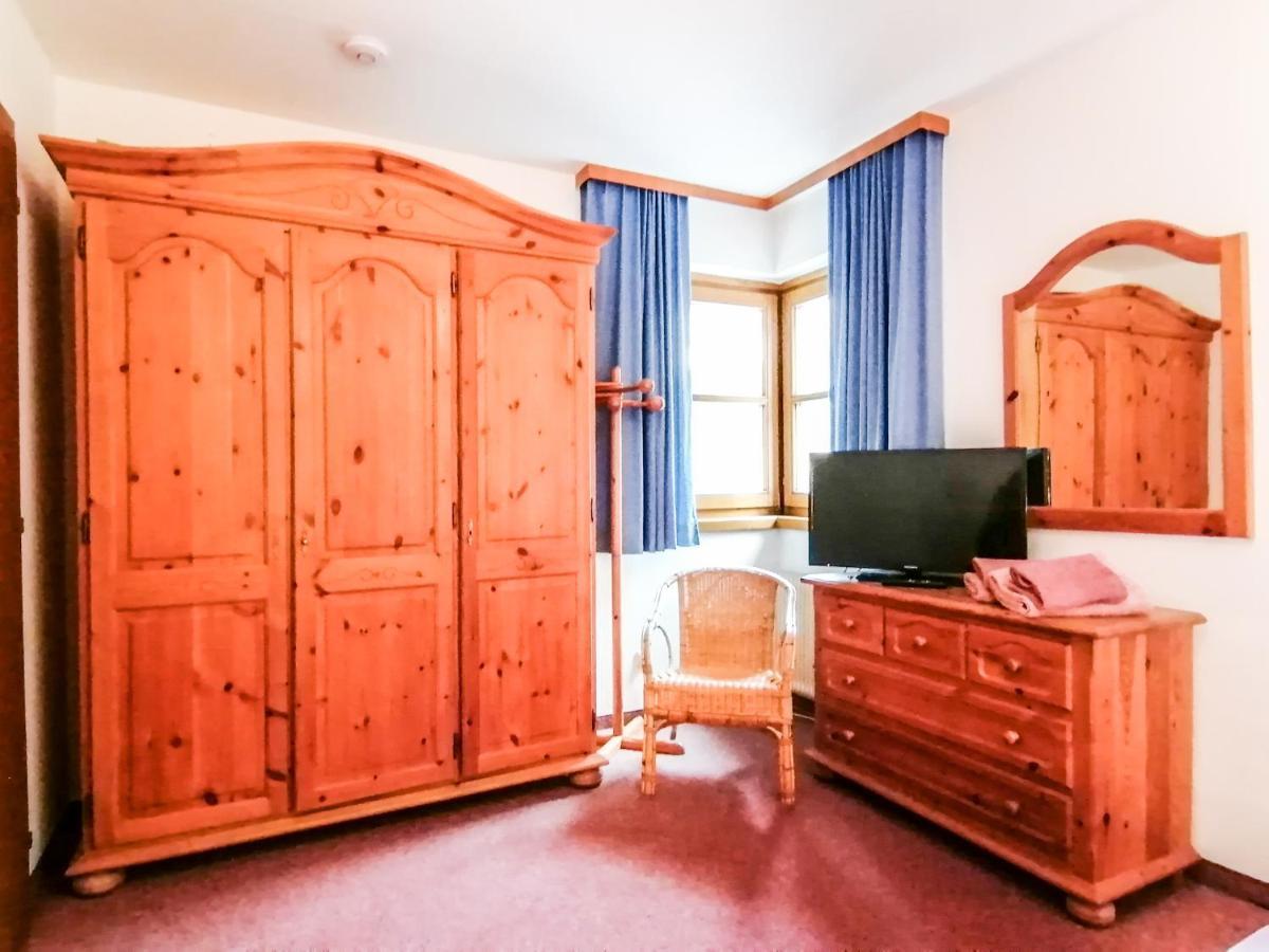 Haus Am Roemerbad Бад Клайнкирххайм Екстериор снимка