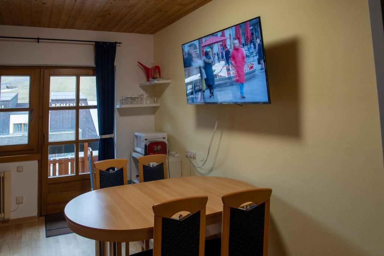 Haus Am Roemerbad Бад Клайнкирххайм Екстериор снимка